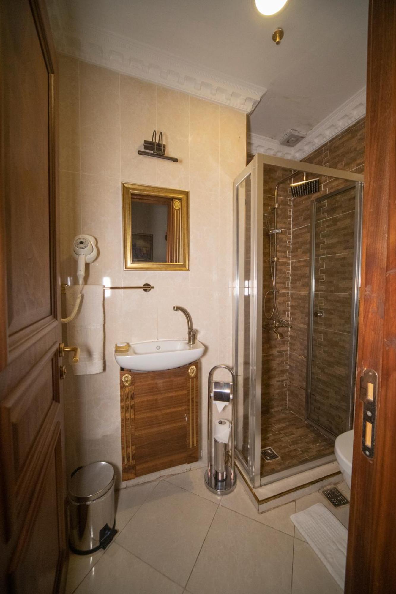 Beyport Hotel Taksim Estambul Exterior foto