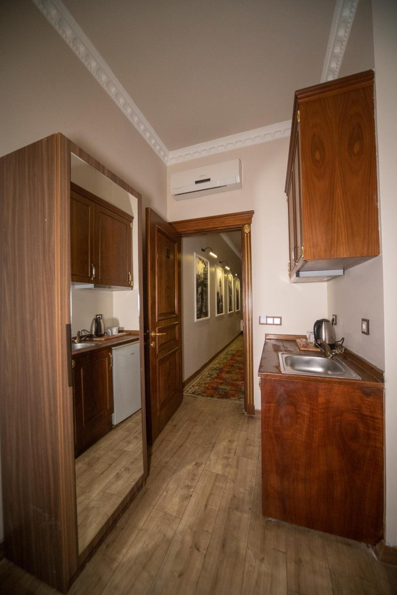 Beyport Hotel Taksim Estambul Exterior foto